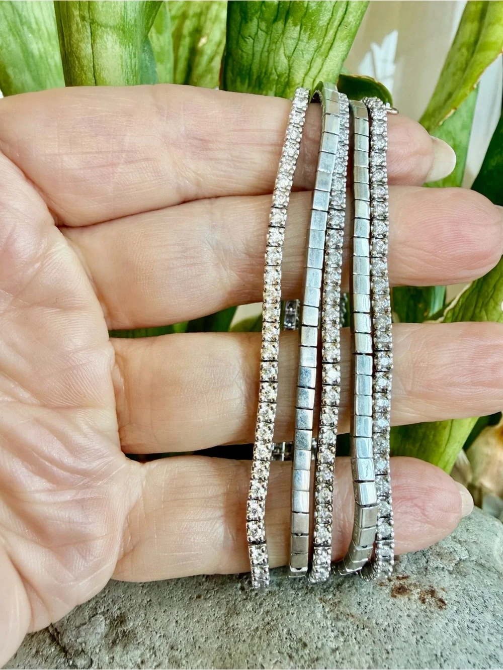 14k gold and 4.15 carat Multi-Row diamond Bracelet